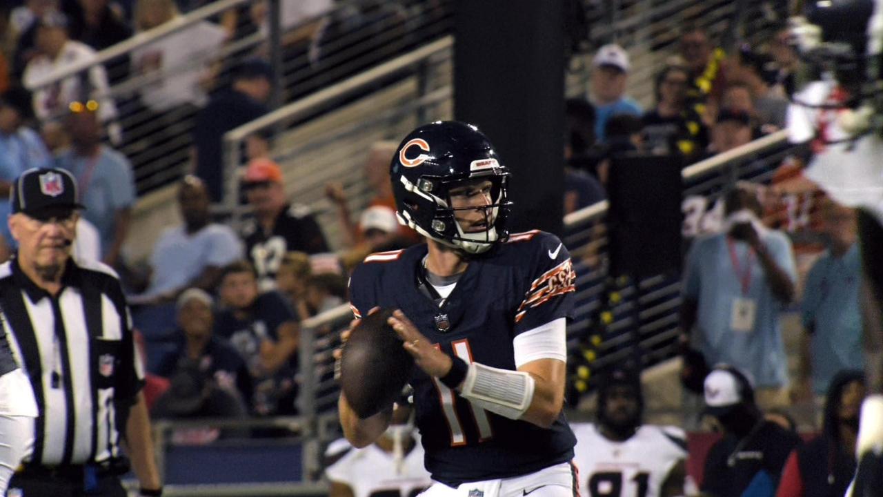 Hard Knocks: Training Camp With the Chicago Bears Season 1