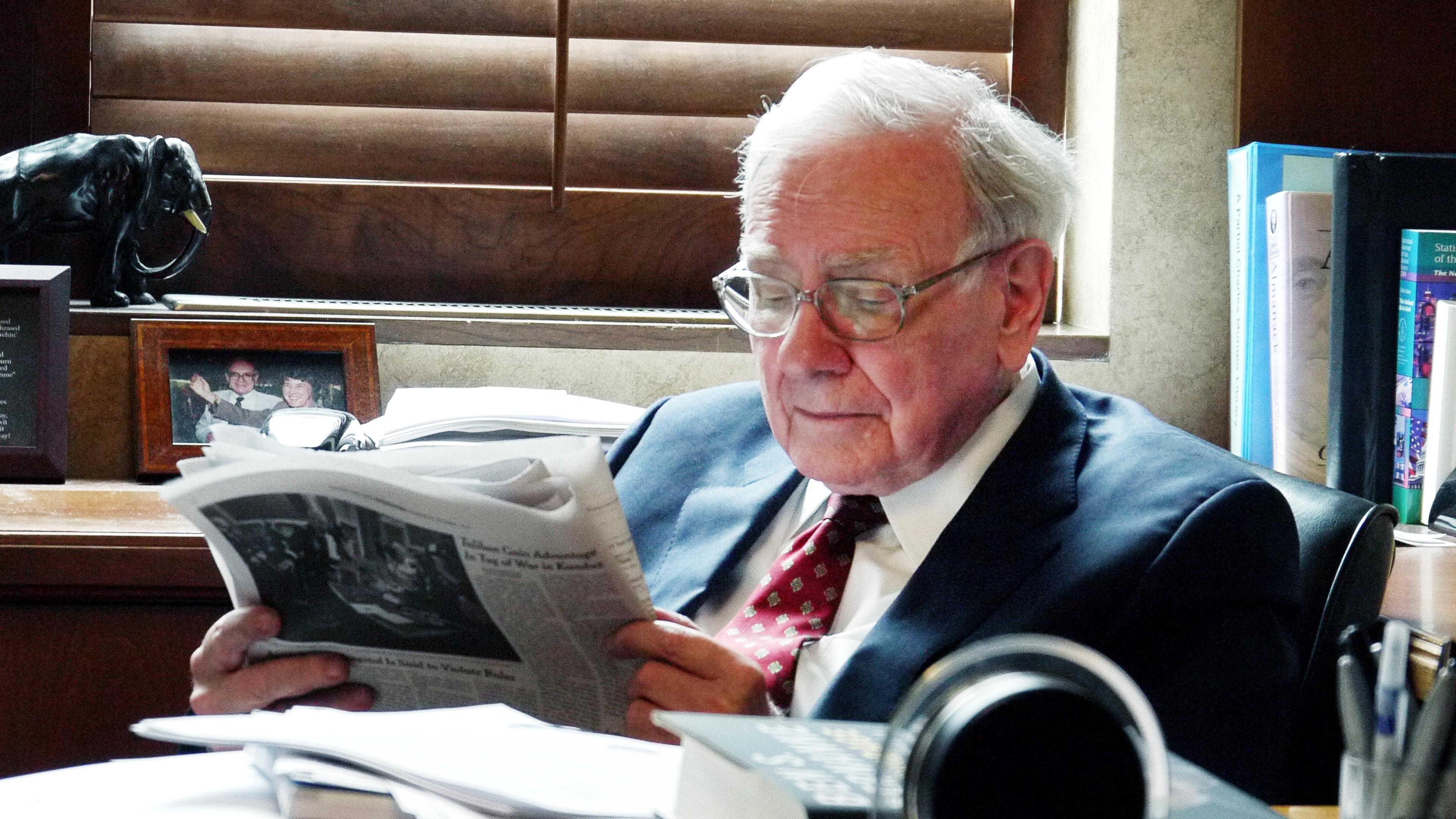 Warren Buffett: Buy, hold and don't watch too closely