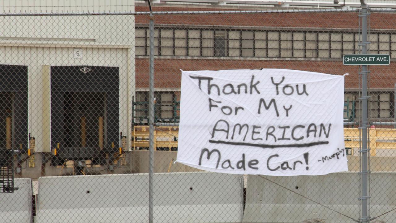 The Last Truck: Closing of a GM Plant | Watch the Movie on HBO | HBO.com - The Last Truck Closing Of A Gm Plant