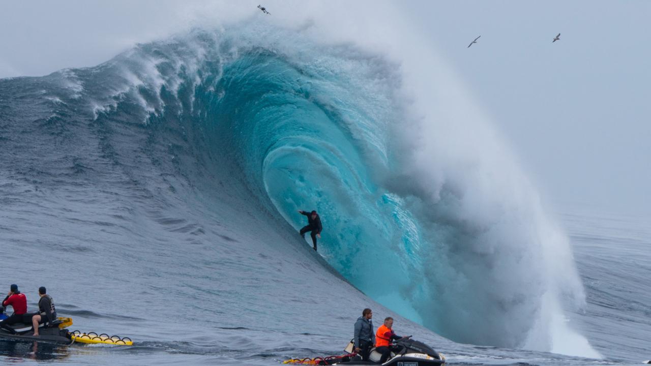 100 Foot Wave Season 3
