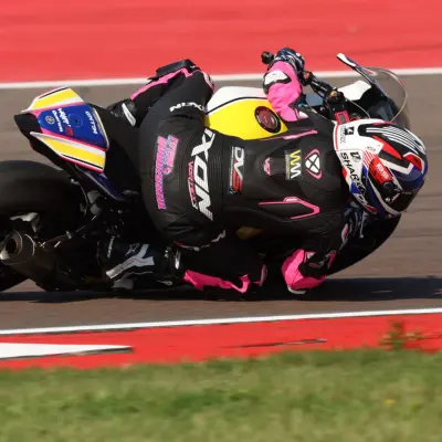 22 00 Huvudsändning 3M Open golf 7 25 MAX SE