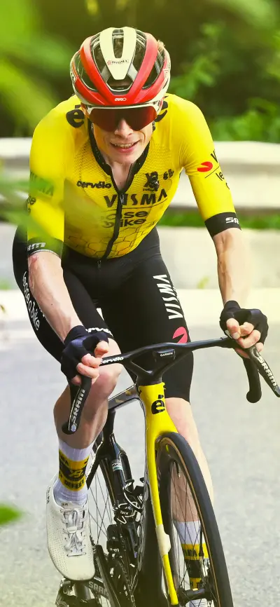 11 45 Tour de France Etapp 14 cykel