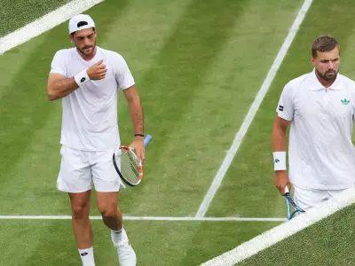 11 55 J Cash L Glasspool G Andreozzi M Demoliner tennis 7 7 MAX SE