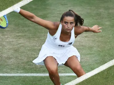 11 55 Charo Esquiva Banuls Yushan Shao tennis