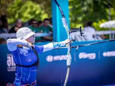 19 55 The FISU Games Basket basket
