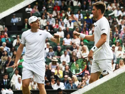 11 55 J Cash L Glasspool H Heliövaara H Patten tennis