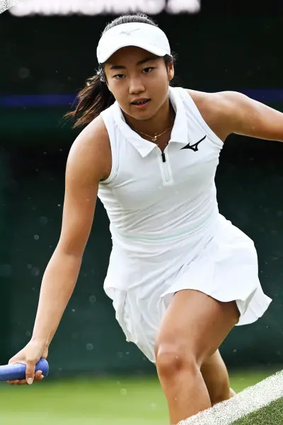 11 55 Kanon Sawashiro Teodora Kostovic tennis