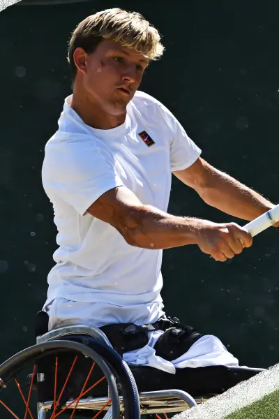 14 29 Siyun Kim Ignacio Mejias tennis 7 11 MAX SE